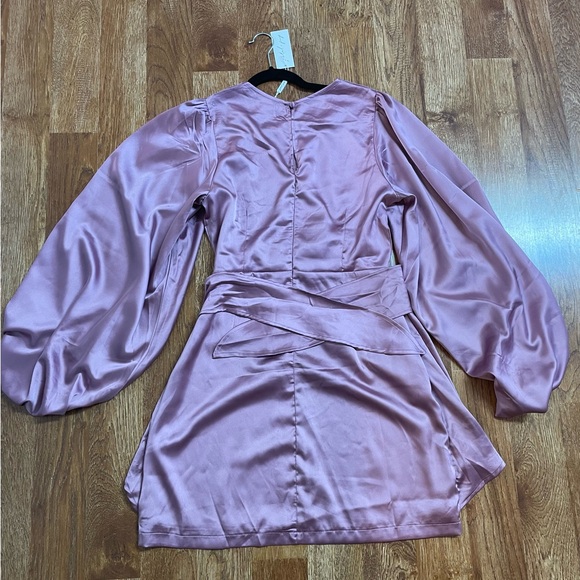 Petal & Pup Short Opal Dress size 10 - Picture 2 of 8